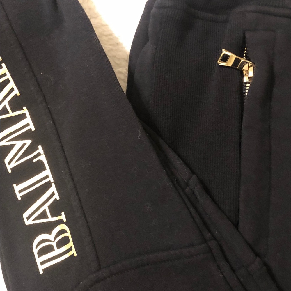 Balmain women Black Joggers with Gold Logo Script
Like New - Picture 6 of 10